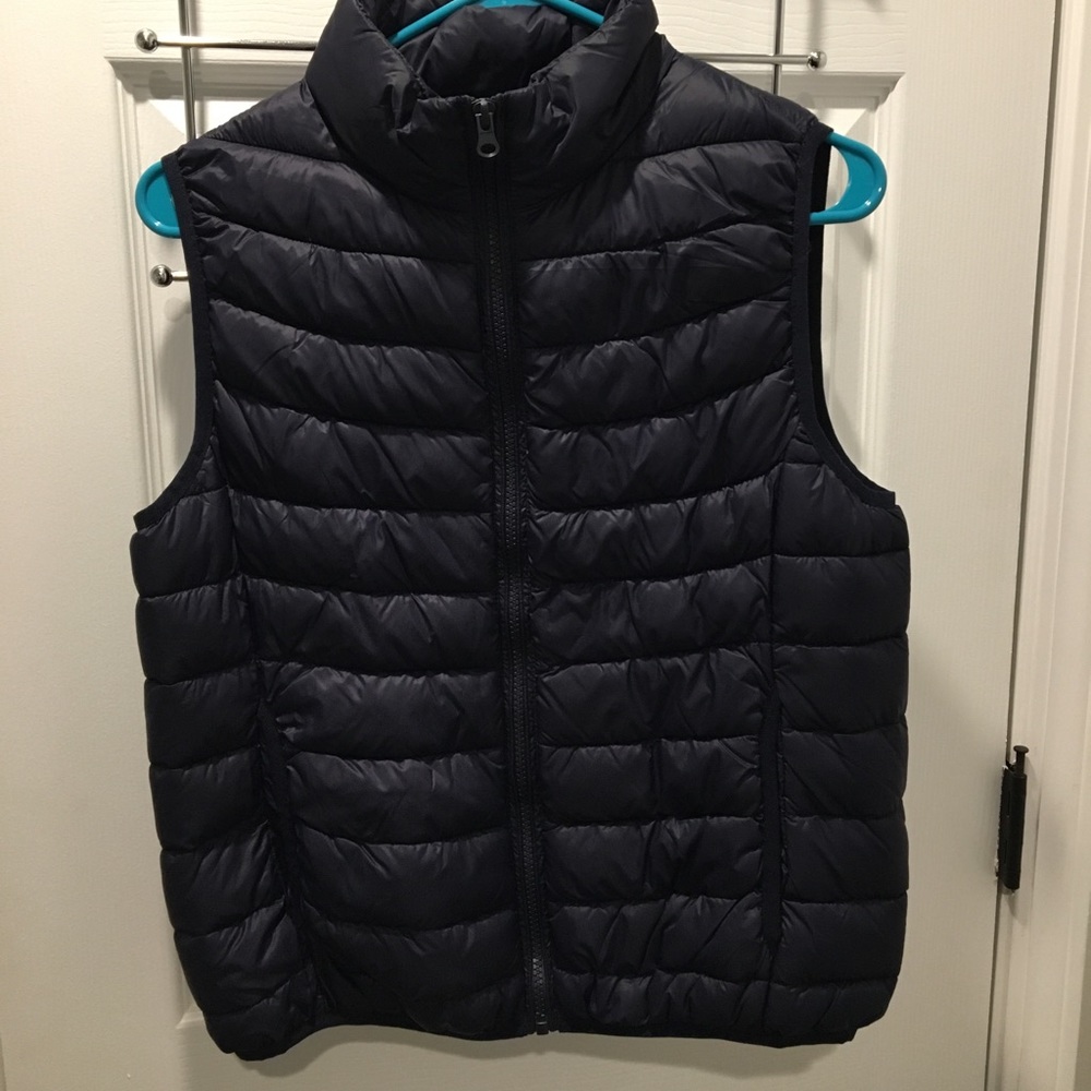 Forever 21 Navy blue puffer vest